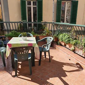 Mortelle Apartament Neapol